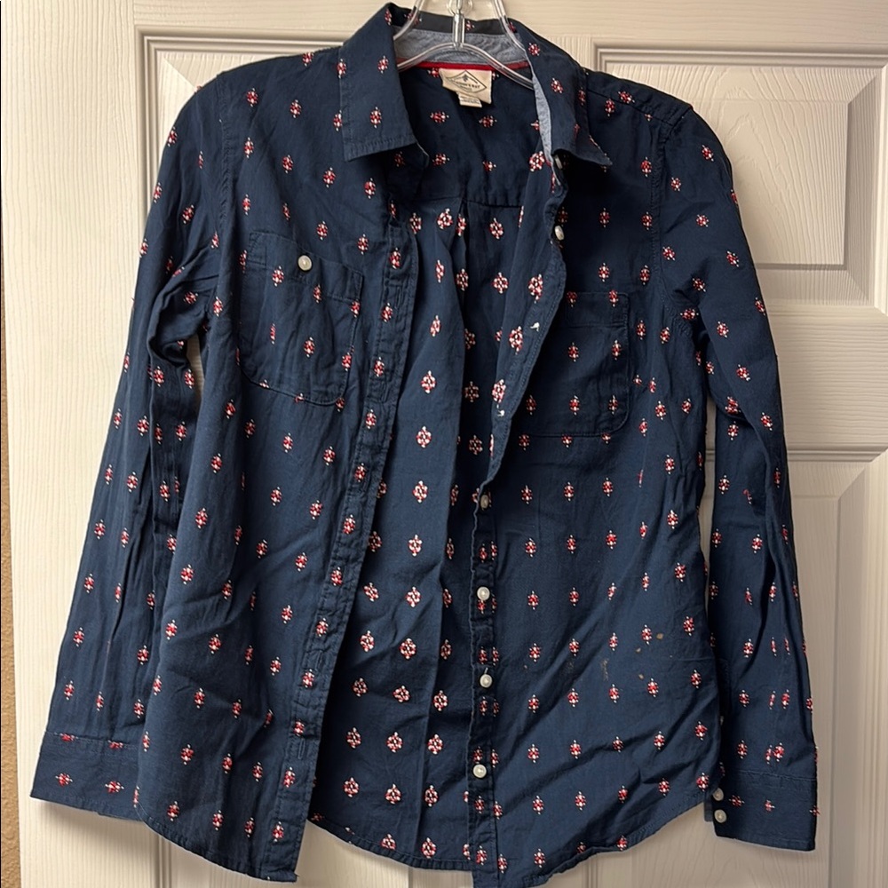 St. John's Bay Navy Blue Button Down Shirt